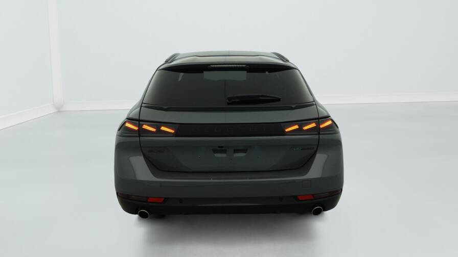 Mandataire Automobile occasion, recherche de Peugeot 508-sw-hybrid-225-e-eat8-allure - E-Motors