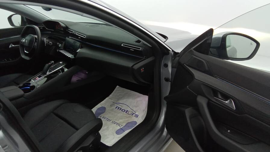 Mandataire Automobile occasion, recherche de Peugeot 508-sw-hybrid-225-e-eat8-allure-business - E-Motors