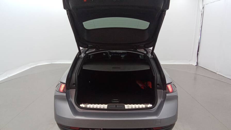 Mandataire Automobile occasion, recherche de Peugeot 508-sw-hybrid-225-e-eat8-allure-business - E-Motors