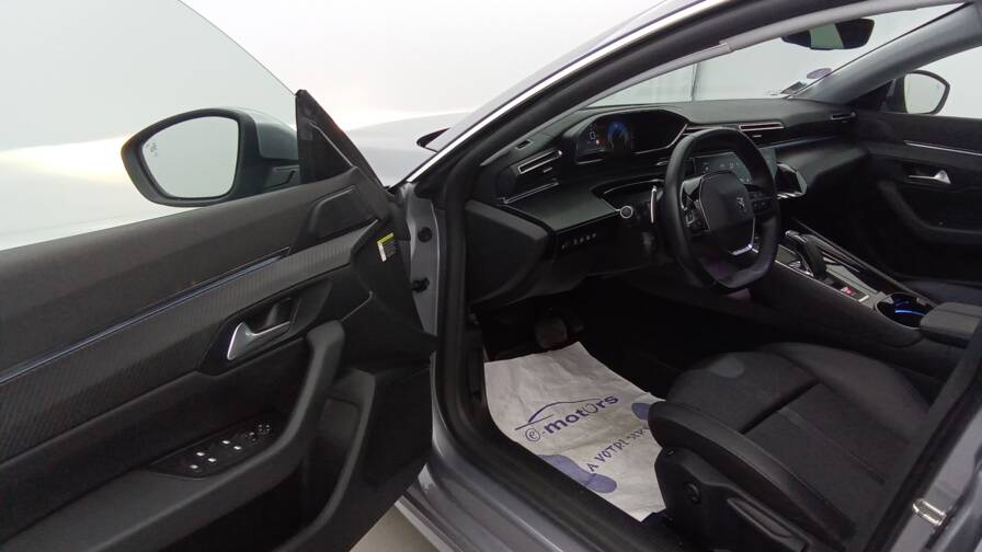 Mandataire Automobile occasion, recherche de Peugeot 508-sw-hybrid-225-e-eat8-allure-business - E-Motors