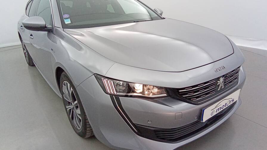 Mandataire Automobile occasion, recherche de Peugeot 508-sw-hybrid-225-e-eat8-allure-business - E-Motors