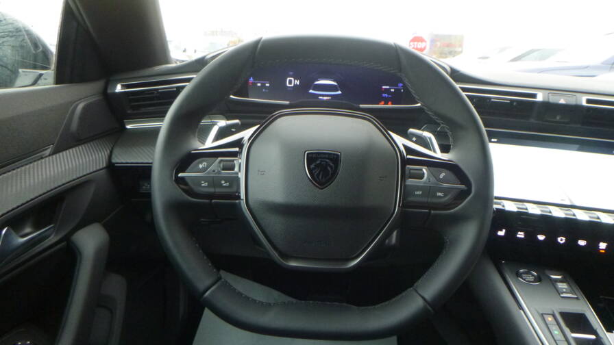 Mandataire Automobile neuf, recherche de Peugeot 508-sw-puretech-130-eat8-allure-pack-confort-pack-vision-drive-assist-plus - E-Motors