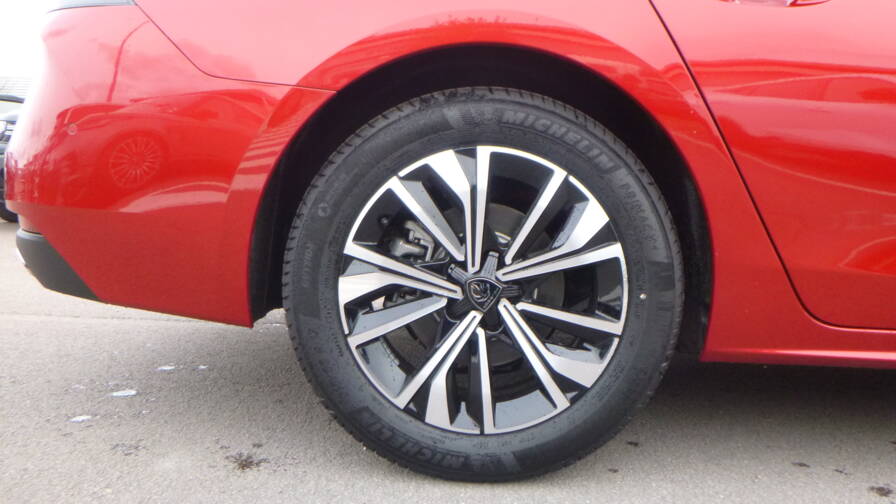 Mandataire Automobile neuf, recherche de Peugeot 508-sw-puretech-130-eat8-allure-pack-confort-pack-vision-drive-assist-plus - E-Motors