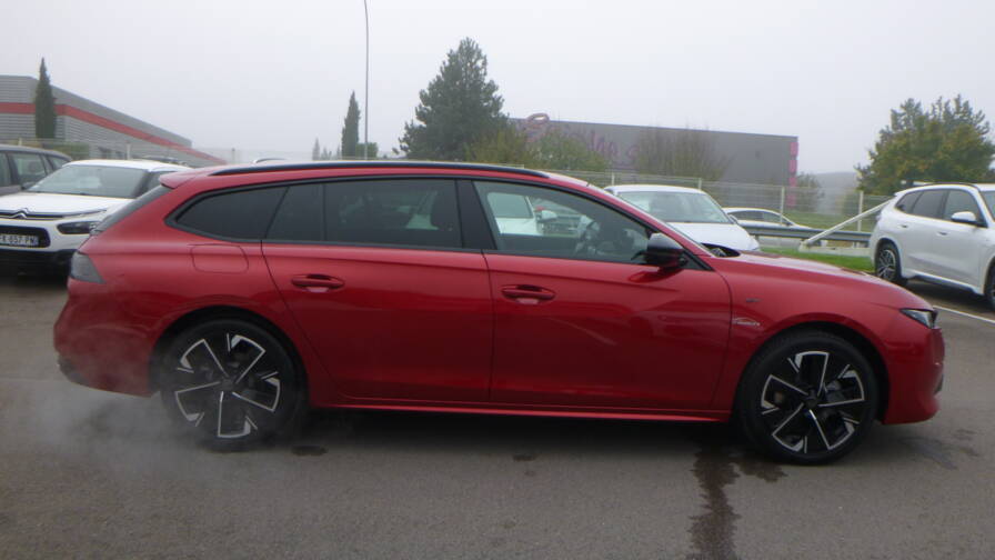 Mandataire Automobile neuf, recherche de Peugeot 508-sw-puretech-130-eat8-gt - E-Motors