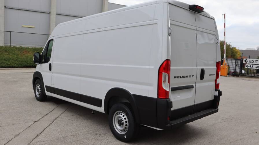 Mandataire Automobile neuf, recherche de Peugeot Boxer-435-l3h2 - E-Motors
