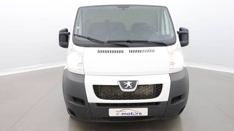 Mandataire Automobile utilitaire, recherche de Peugeot Boxer-tole-333-l2h2-2-2-hdi-110-fap-confort - E-Motors