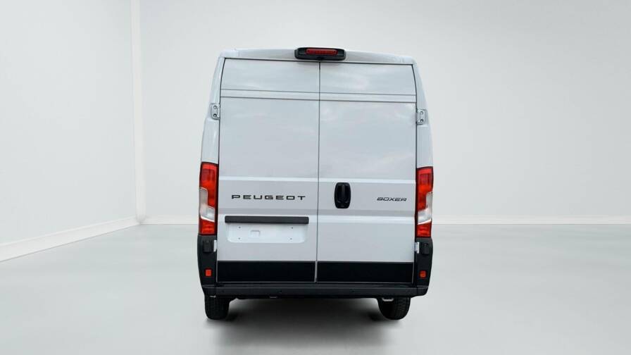 Mandataire Automobile neuf, recherche de Peugeot Boxer-fourgon-tole-3-5-t-l3h2-140-s-s-bva8 - E-Motors