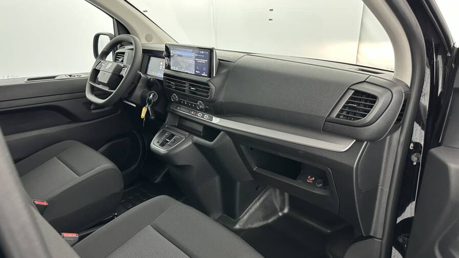 Mandataire Automobile neuf, recherche de Peugeot Expert-ca-m-2-0-bluehdi-180ch-eat8 - E-Motors