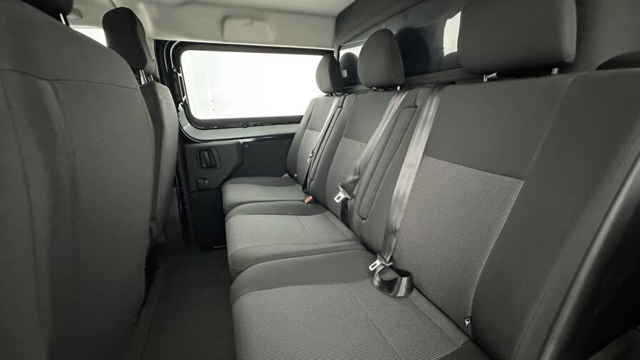 Mandataire Automobile neuf, recherche de Peugeot Expert-ca-xl-2-0-bluehdi-180ch-eat8 - E-Motors