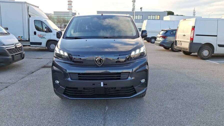 Mandataire Automobile utilitaire, recherche de Peugeot Expert-cabine-approfondie-fixe-xl-bluehdi-180-s-s-eat8-5pl-plus-gps-plus-2-portes-lat-rales-plus-pack-look-plus-led - E-Motors