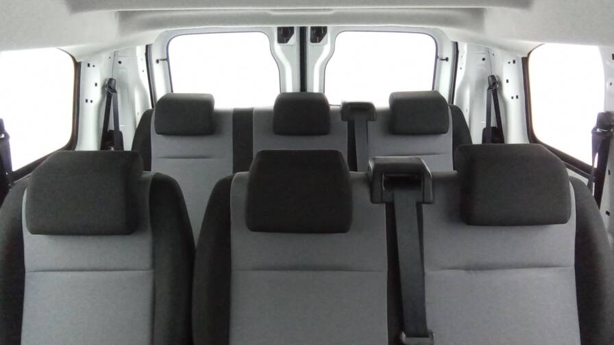 Mandataire Automobile occasion, recherche de Peugeot Expert-compact-bluehdi-120-8-places - E-Motors