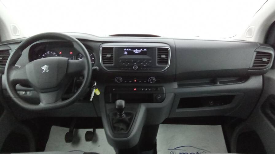 Mandataire Automobile occasion, recherche de Peugeot Expert-compact-bluehdi-120-8-places - E-Motors