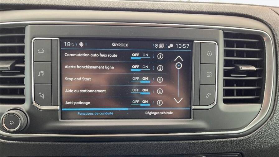 Mandataire Automobile occasion, recherche de Peugeot Expert-fourgon-fgn-tole-standard-1-5-bluehdi-120-s-s-bvm6-asphalt - E-Motors