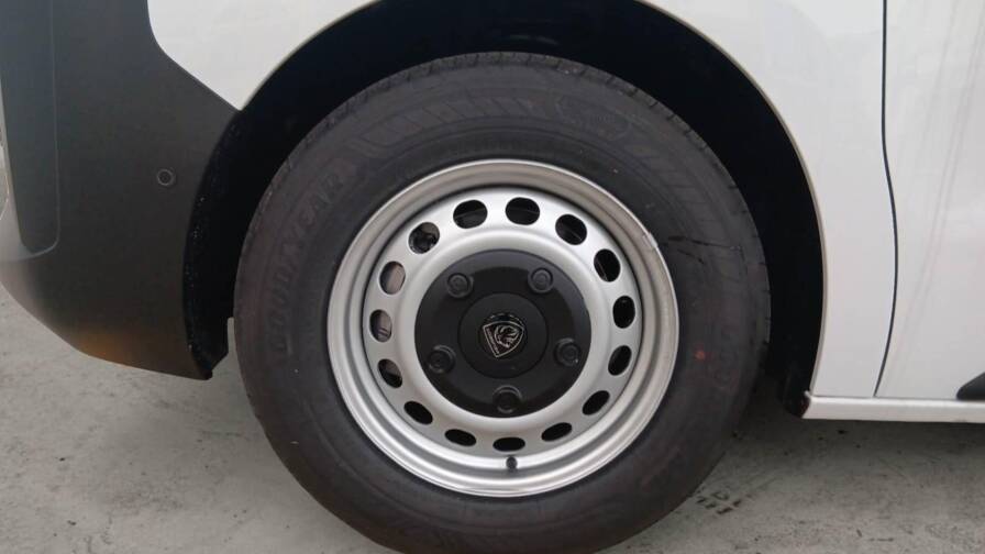 Mandataire Automobile neuf, recherche de Peugeot Expert-fourgon-expert-fgn-m-bluehdi-120-s-s-bvm6 - E-Motors