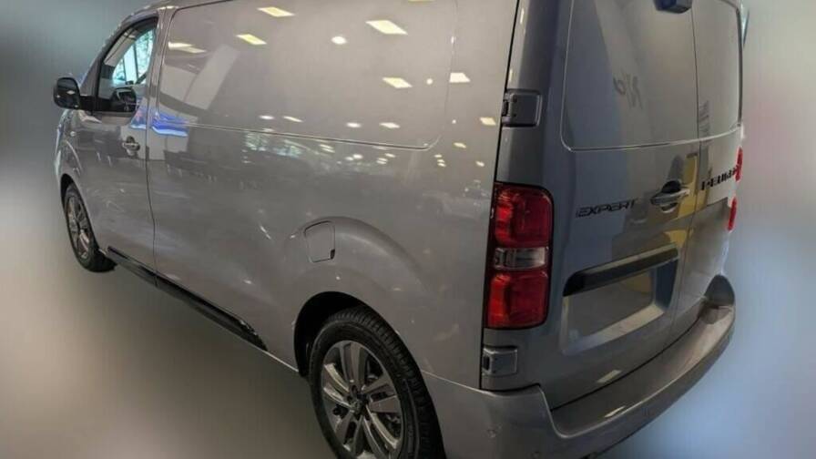 Mandataire Automobile neuf, recherche de Peugeot Expert-fourgon-expert-fgn-m-bluehdi-180-s-s-eat8 - E-Motors