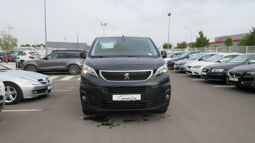 Avis-mandataire-auto-Emotors-Peugeot-Expert-fourgon-Expert-fgn-tole-long-premium-bluehdi-180-s-s-eat8-plus-pack-visiopark-1-plus-gps.