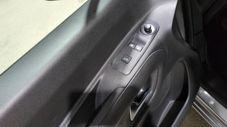 Mandataire Automobile neuf, recherche de Peugeot Partner-fourgon-m-650-kg-bluehdi-100-s-s-bvm6-3pl-plus-cabine-extenso-plus-mirror-screen - E-Motors