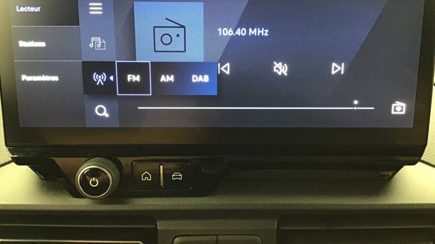 Mandataire Automobile occasion, recherche de Peugeot Partner-fourgon-m-1000-kg-bluehdi-130-s-s-eat8 - E-Motors