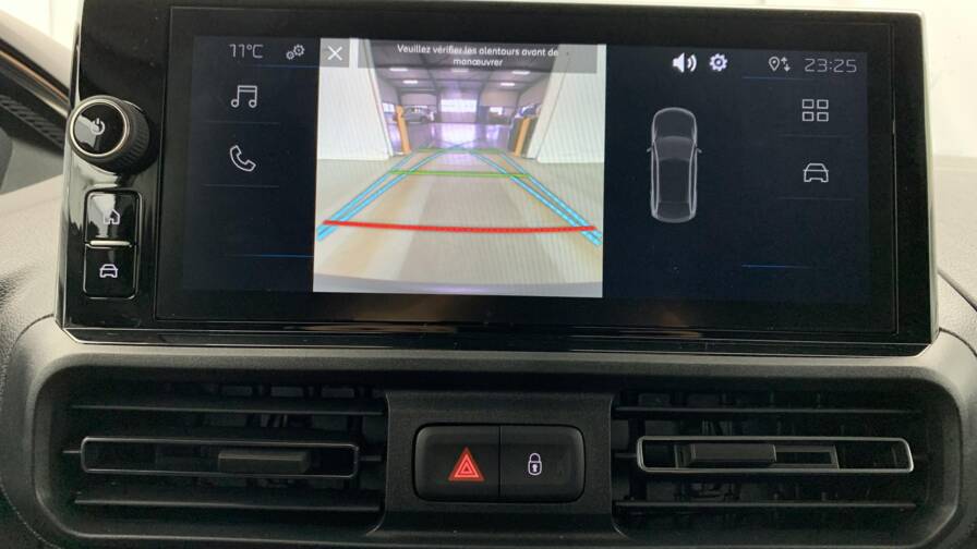 Mandataire Automobile neuf, recherche de Peugeot Partner-fourgon-m-650-kg-bluehdi-130-s-s-eat8 - E-Motors