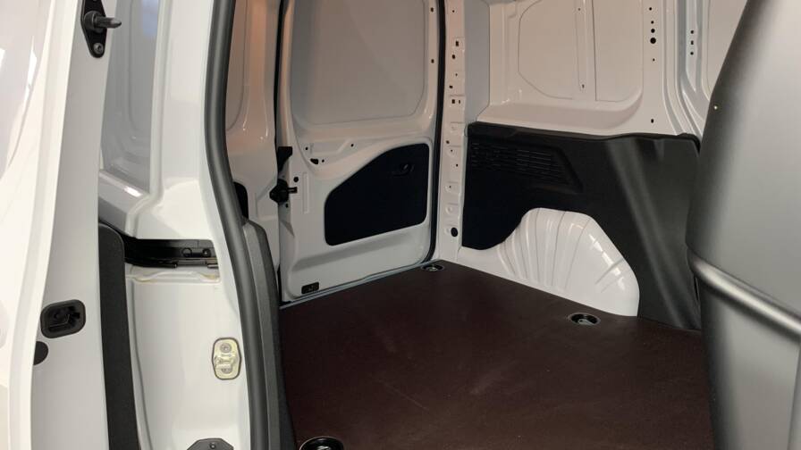 Mandataire Automobile neuf, recherche de Peugeot Partner-fourgon-m-650-kg-bluehdi-130-s-s-eat8 - E-Motors