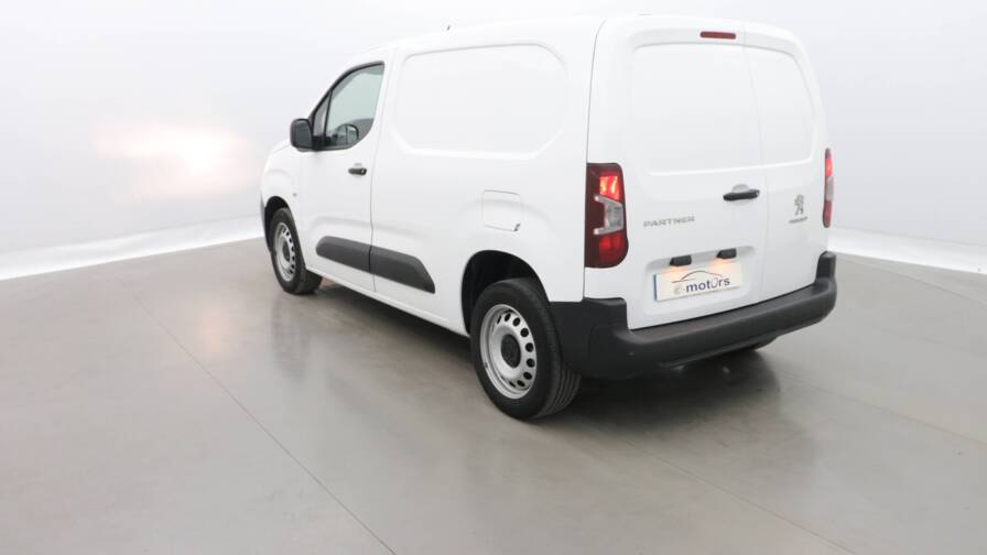 Mandataire Automobile utilitaire, recherche de Peugeot Partner-fourgon-standard-1000kg-bluehdi-75-premium-gps - E-Motors