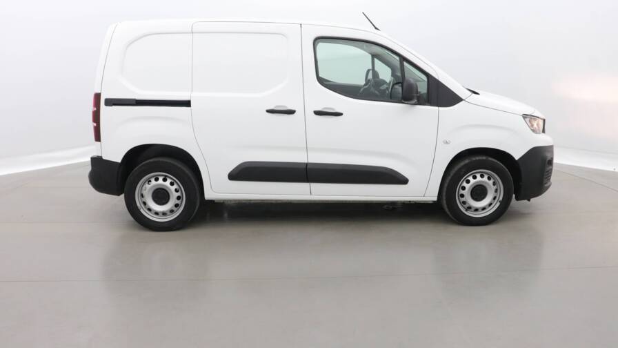 Mandataire Automobile utilitaire, recherche de Peugeot Partner-fourgon-standard-1000kg-bluehdi-75-premium-gps - E-Motors