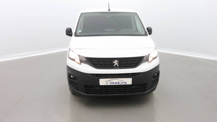 Mandataire Automobile utilitaire, recherche de Peugeot Partner-fourgon-standard-1000kg-bluehdi-75-premium-gps - E-Motors