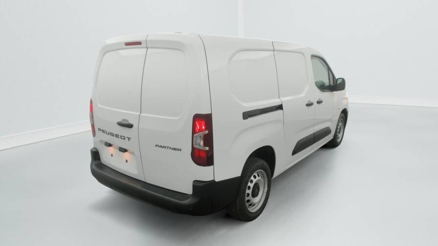 Mandataire Automobile neuf, recherche de Peugeot Partner-fourgon-xl-950-kg-bluehdi-100-s-s-bvm6 - E-Motors