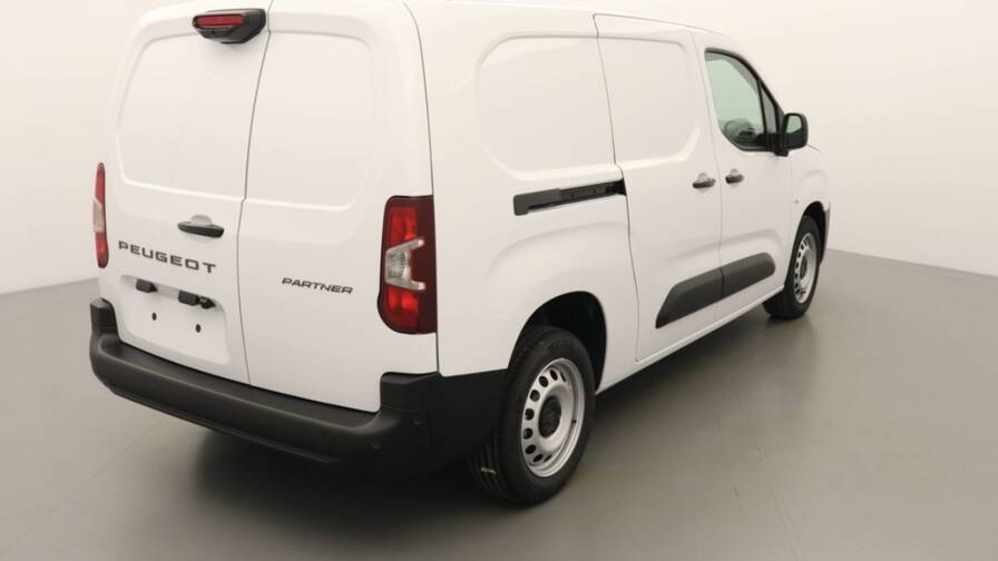 Mandataire Automobile occasion, recherche de Peugeot Partner-fourgon-xl-950-kg-bluehdi-130-s-s-eat8-4-portes-vul-diesel - E-Motors