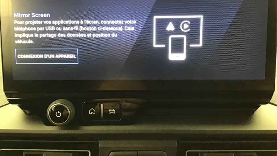 Mandataire Automobile occasion, recherche de Peugeot Partner-fourgon-xl-950-kg-bluehdi-130-s-s-eat8-4-portes-vul-diesel - E-Motors