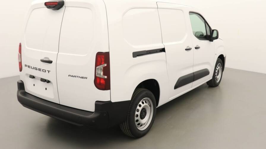 Mandataire Automobile occasion, recherche de Peugeot Partner-fourgon-xl-950-kg-bluehdi-130-s-s-eat8 - E-Motors