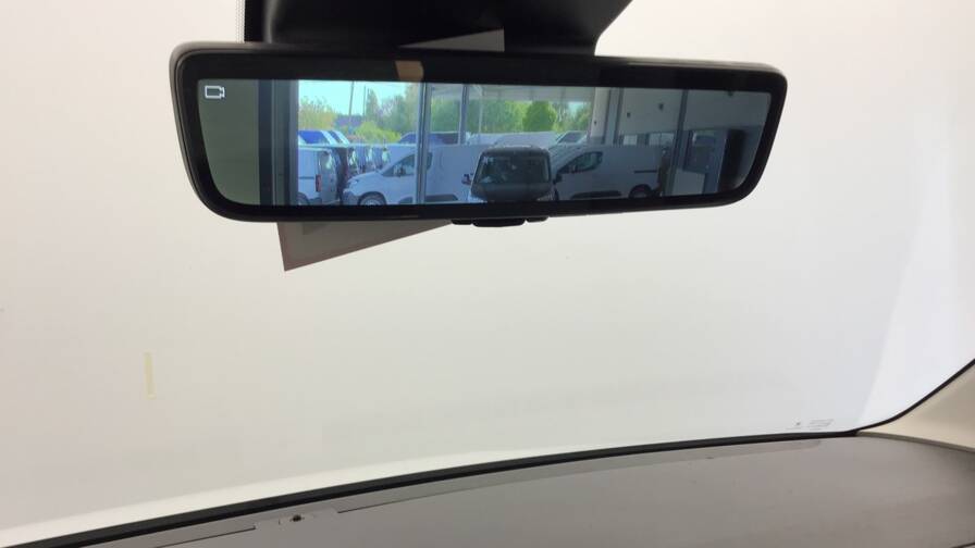 Mandataire Automobile occasion, recherche de Peugeot Partner-fourgon-xl-950-kg-bluehdi-130-s-s-eat8 - E-Motors