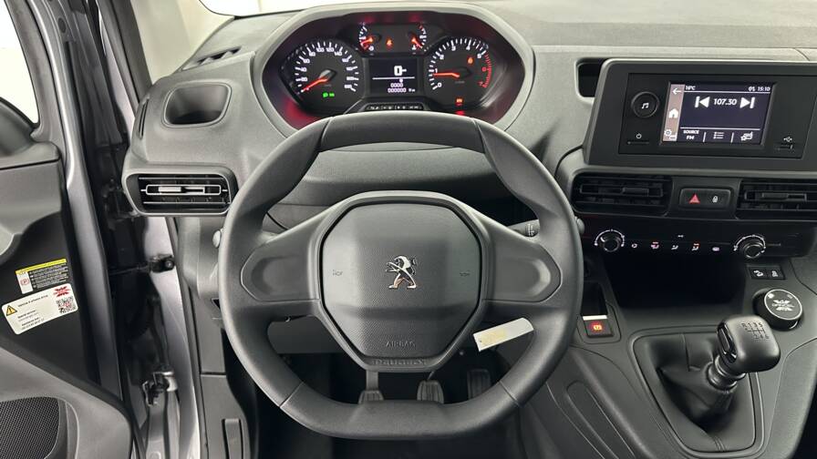 Mandataire Automobile neuf, recherche de Peugeot Partner-m-650-1-5-bluehdi-130ch-4wd-by-dangel - E-Motors