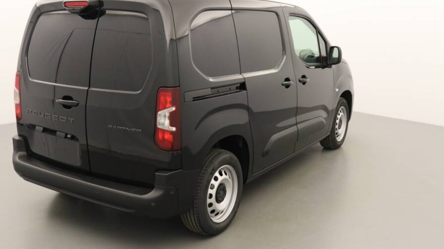 Mandataire Automobile occasion, recherche de Peugeot Partner-fourgon-m-650-kg-bluehdi-130-s-s-eat8 - E-Motors