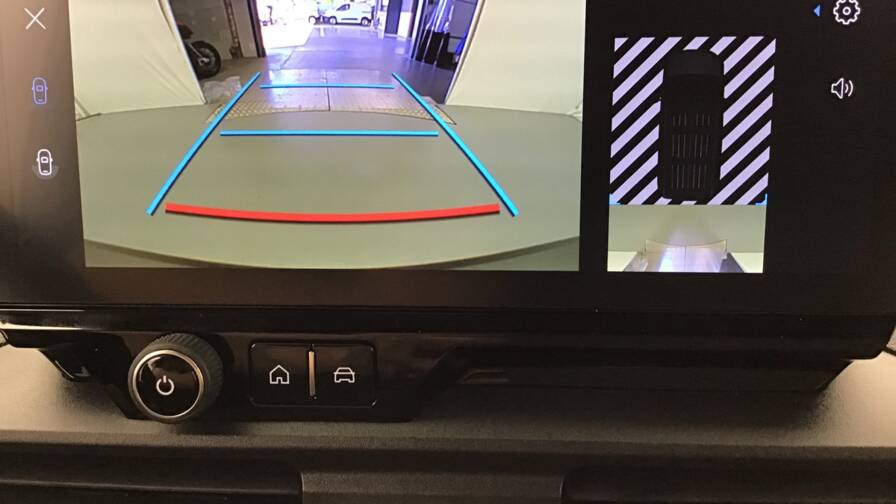 Mandataire Automobile occasion, recherche de Peugeot Partner-fourgon-m-650-kg-bluehdi-130-s-s-eat8 - E-Motors