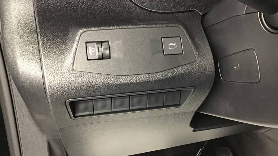 Mandataire Automobile occasion, recherche de Peugeot Partner-fourgon-m-650-kg-bluehdi-130-s-s-eat8 - E-Motors