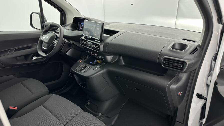 Mandataire Automobile neuf, recherche de Peugeot Partner-xl-950kg-bluehdi-130ch-eat8 - E-Motors