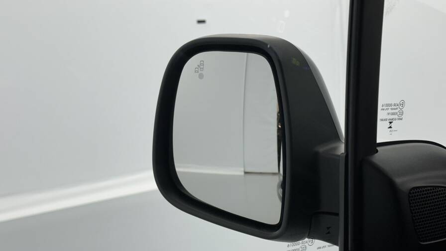 Mandataire Automobile neuf, recherche de Peugeot Partner-xl-950kg-bluehdi-130ch-eat8 - E-Motors