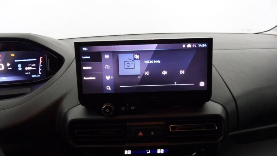 Mandataire Automobile neuf, recherche de Peugeot Partner-xl-950kg-bluehdi-130ch-s-s-eat8 - E-Motors