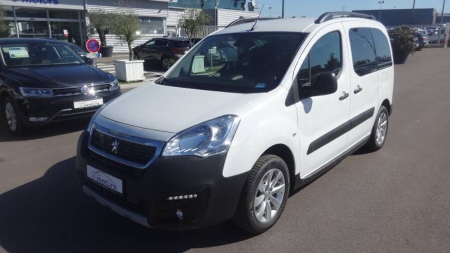 Avis-mandataire-auto-Emotors-Peugeot-Partner-tepee-Outdoor-bluehdi-100-s-s-plus-jantes-alliage-16.