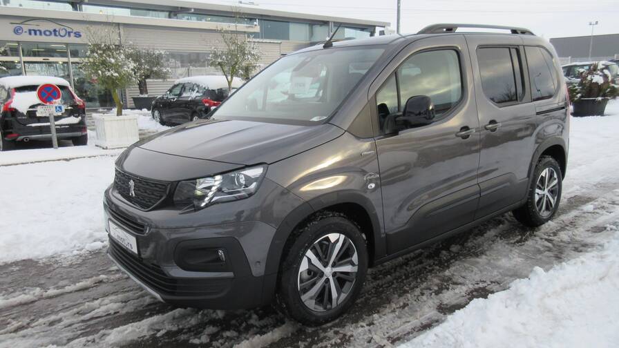 Avis-mandataire-auto-Emotors-Peugeot-Rifter-Long-gt-line-bluehdi-130-s-s-eat8-7places.