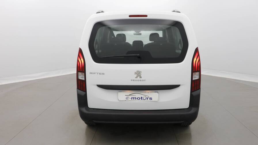 Mandataire Automobile occasion, recherche de Peugeot Rifter-long-puretech-110-active-7pl - E-Motors