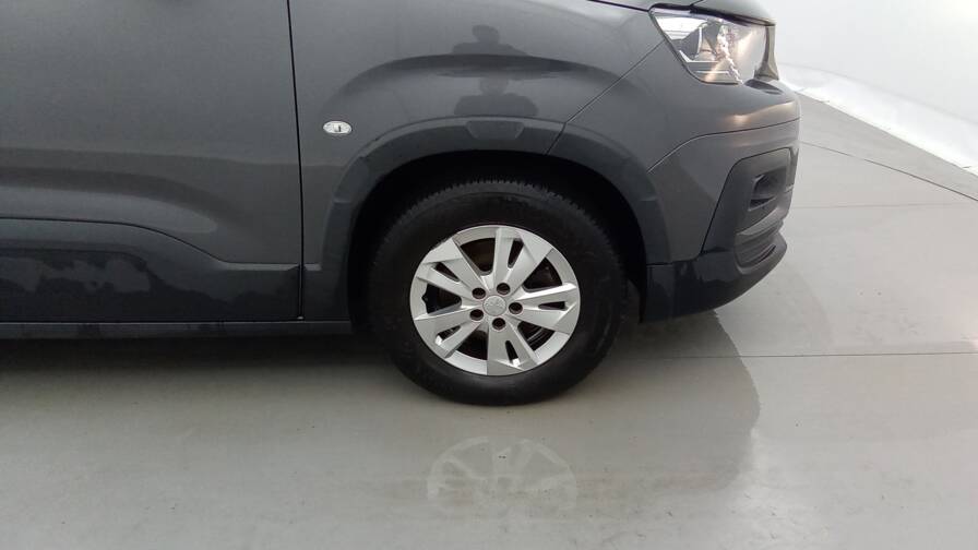 Mandataire Automobile occasion, recherche de Peugeot Rifter-standard-bluehdi-130-s-s-bvm6-allure - E-Motors