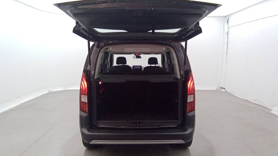 Mandataire Automobile occasion, recherche de Peugeot Rifter-standard-bluehdi-130-s-s-bvm6-allure - E-Motors