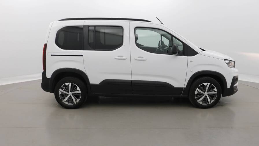 Mandataire Automobile occasion, recherche de Peugeot Rifter-standard-gt-bluehdi-130-eat - E-Motors