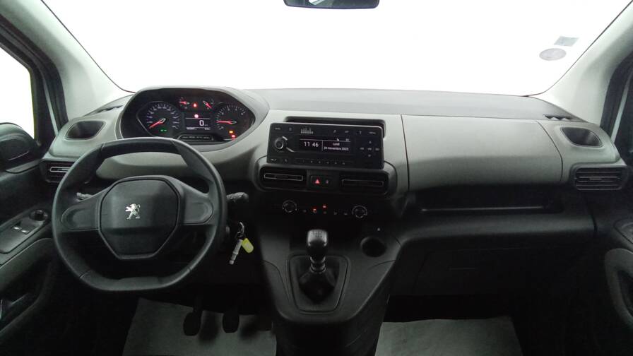 Mandataire Automobile occasion, recherche de Peugeot Rifter-standard-puretech-110-active - E-Motors