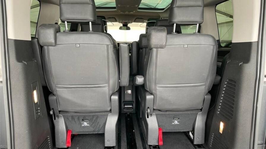 Mandataire Automobile occasion, recherche de Peugeot Traveller-standard-bluehdi-180ch-s-s-eat8-business-vip - E-Motors