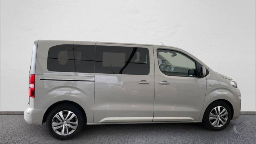 Mandataire Automobile occasion, recherche de Peugeot Traveller-standard-bluehdi-180ch-s-s-eat8-business-vip - E-Motors