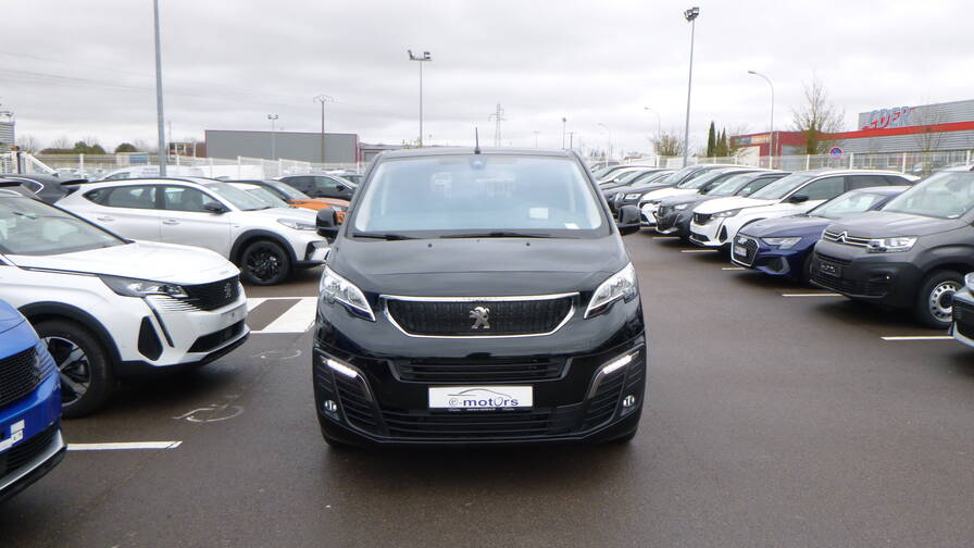 Avis-mandataire-auto-Emotors-Peugeot-Traveller-Long-business-bluehdi-180-eat8-plus-gps.