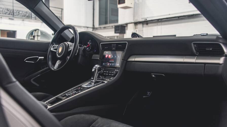 Mandataire Automobile occasion, recherche de Porsche 911-991-2-3-0-450ch-carrera-gts-pdk - E-Motors